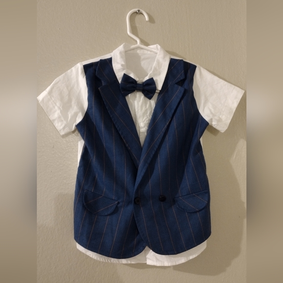 2 piece pinstripe shorts set with removable bow tie - Picture 6 of 9